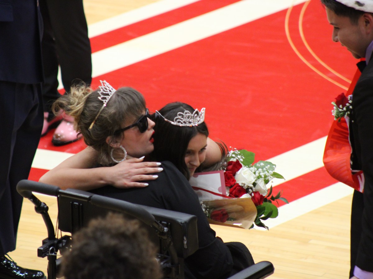 Homecoming royalty crowned at Friday night’s JHS-Bedford&nbsp;game