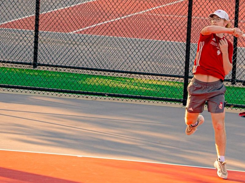 Red Devils compete in weekend tennis&nbsp;invitational
