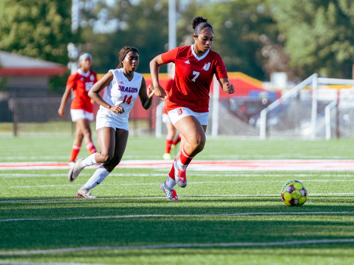 Red Devils play Silver Creek to 3-3 soccer&nbsp;tie